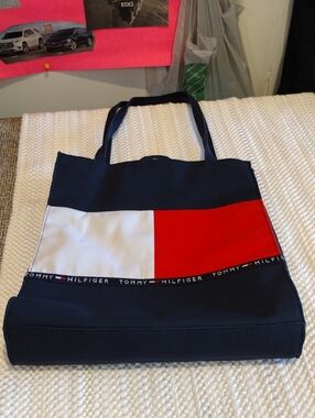 Tommy Hilfiger Navy, Red & White Colorblock Canvas Tote